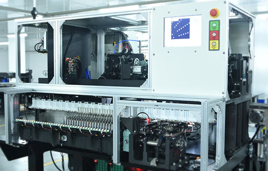 How to develop and expand the automatic plug-in machine enterprises?
